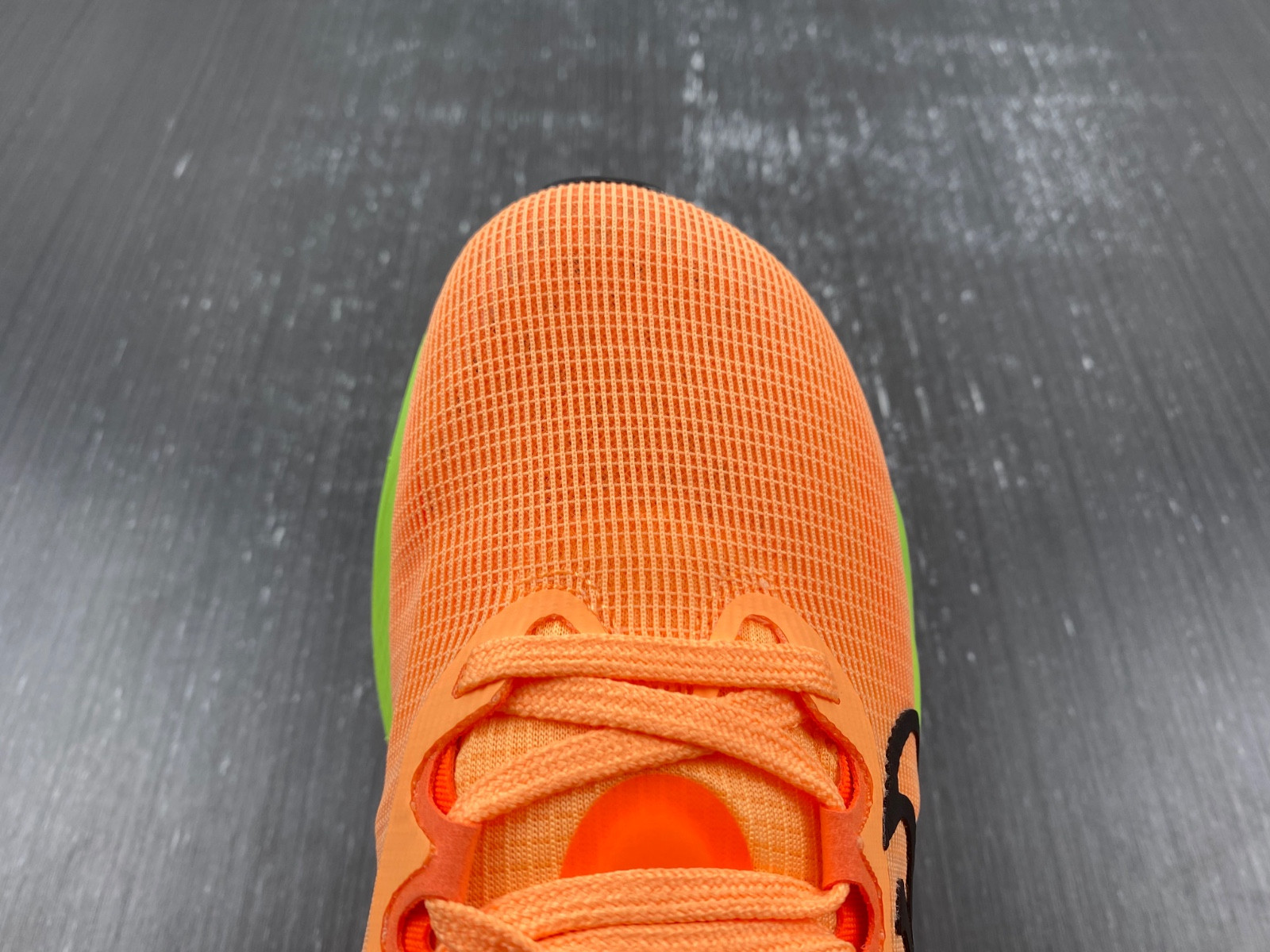 nike zoom fly 5 total orange ghost green (women