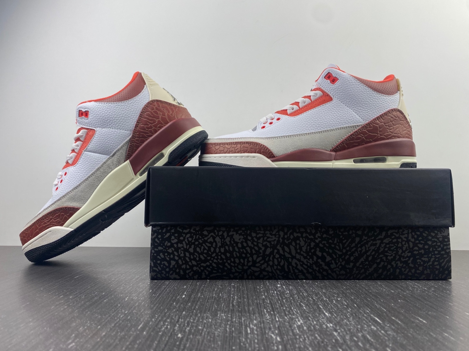 air jordan 3 gs "mars stone" dv7028-108