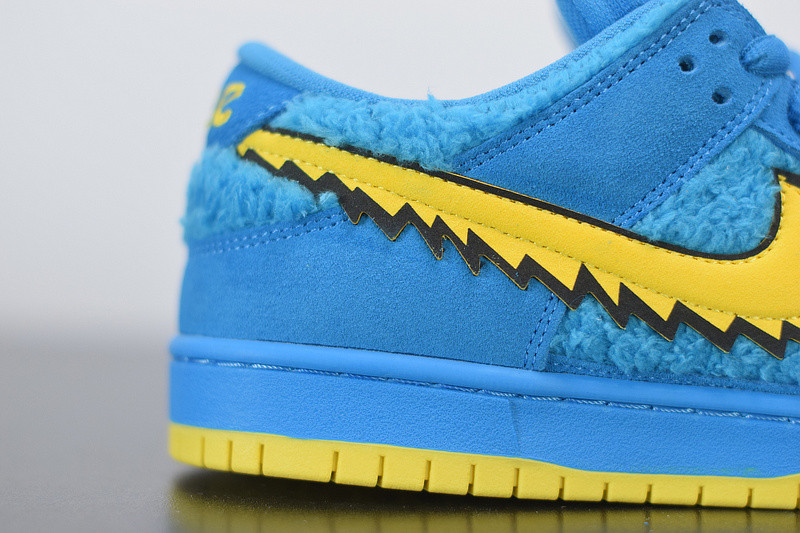 grateful dead x nike sb dunk low “blue bear” cj5378-400