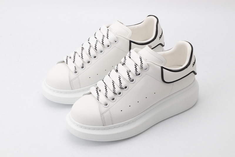 alexer mceen sneakers