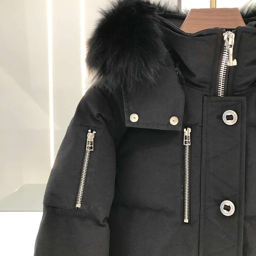 Moose Knuckles Women