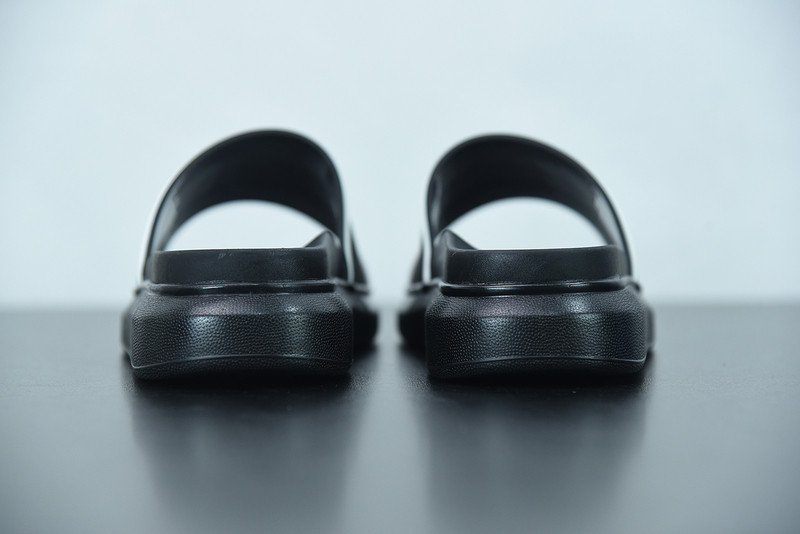 alexander mcqueen slide