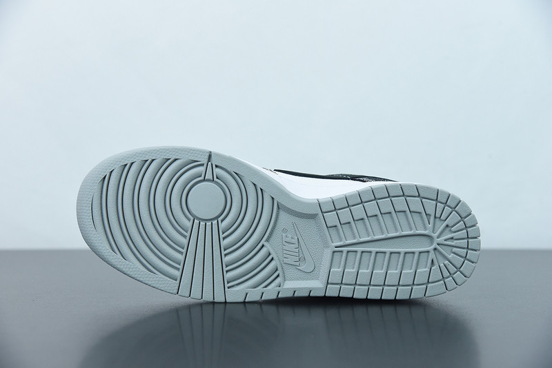 nike dunk low with silver cracked leather do5882-001