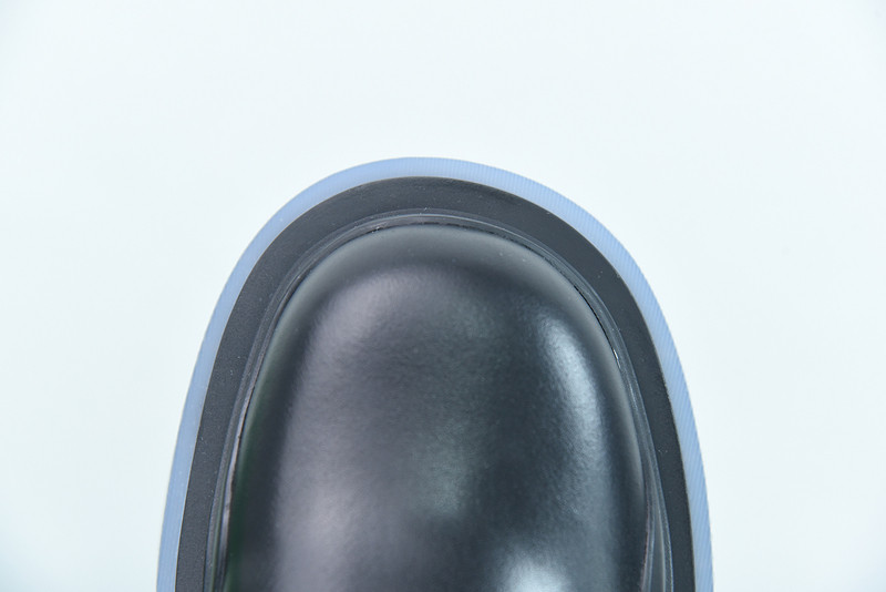 Bo*te*ga ve*ne*ta sneaker