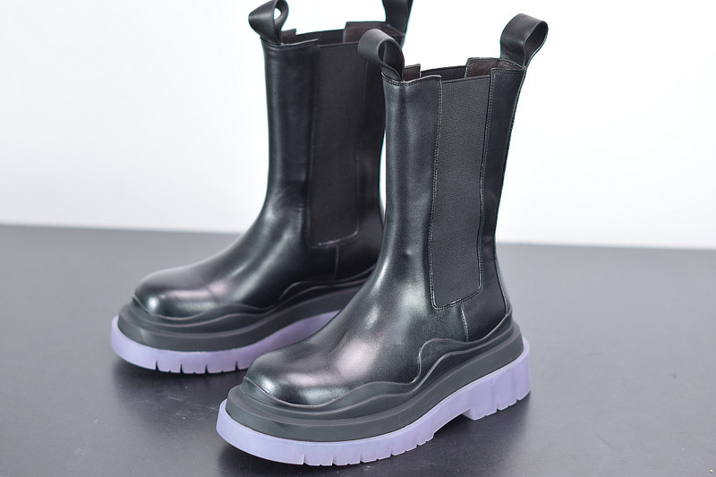 Bo*te*ga ve*ne*ta sneaker