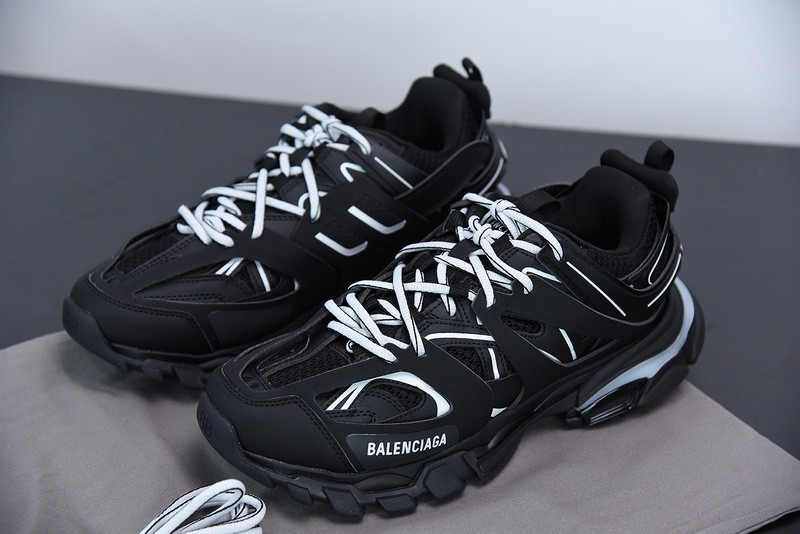 BC TRACK MULE CLEAR SOLE SNEAKERS 3.0 LED