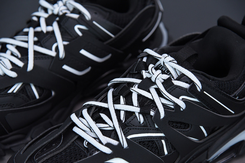 BC TRACK MULE CLEAR SOLE SNEAKERS 3.0 LED