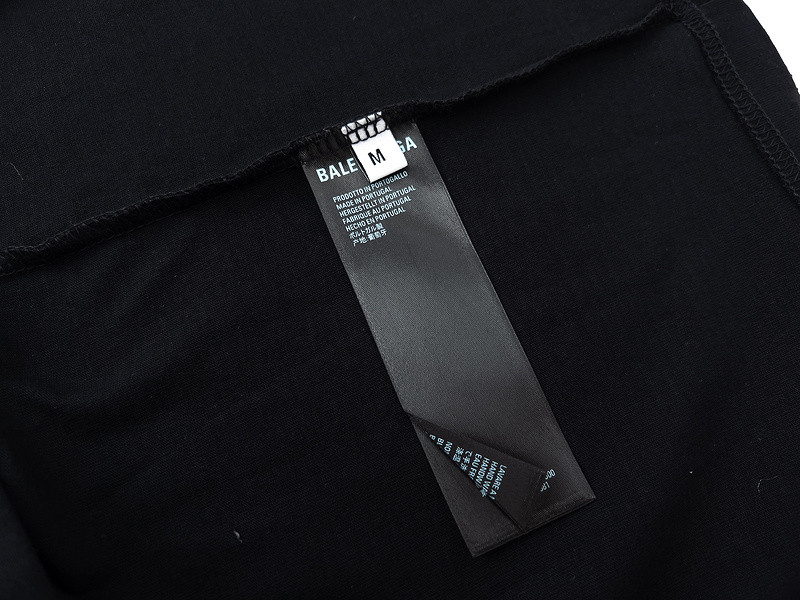 Ba*len*cia*ga clothes