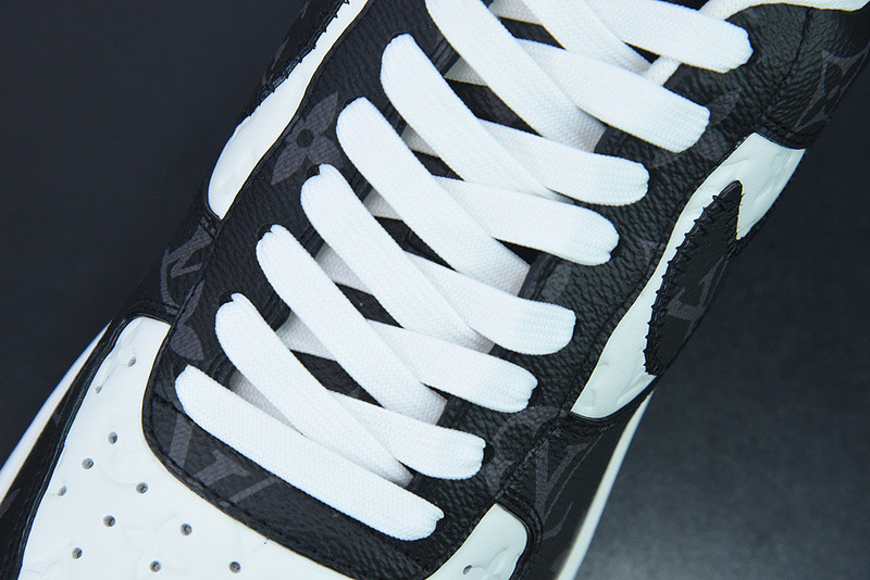 lvt x nike air force1