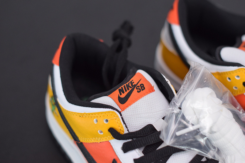 nike sb dunk low raygun 304292-803