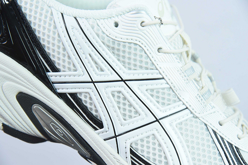 As*ic*s gel-kahana tr v4