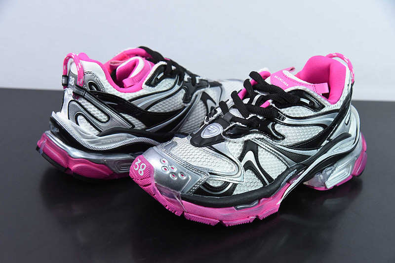 Ba*len*cia*ga runner sneaker