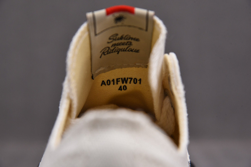 Ma*s*n mihara yasuhiro sneaker