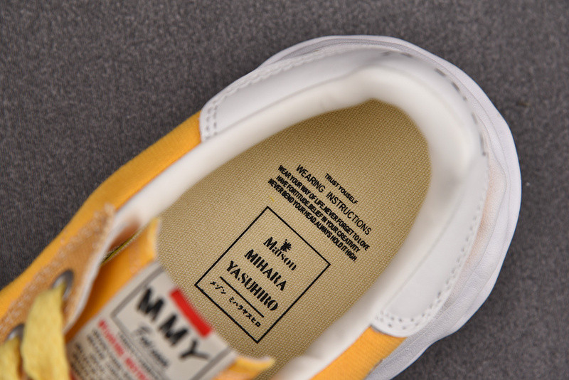 Ma*s*n mihara yasuhiro sneaker