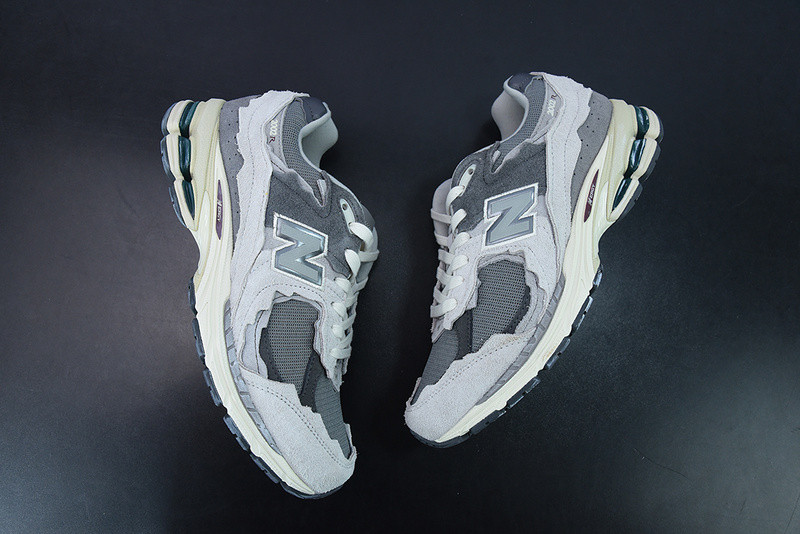 new balance sneaker