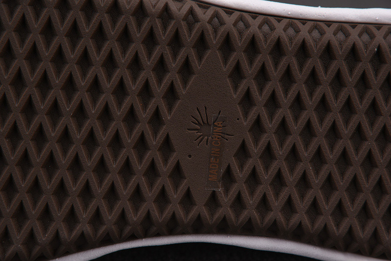 Ma*s*n mihara yasuhiro sneaker