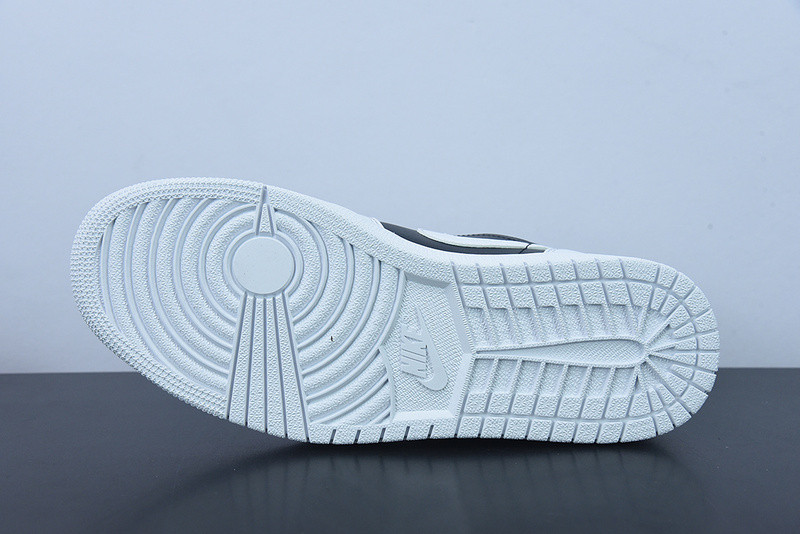 wmns air jordan 1 low