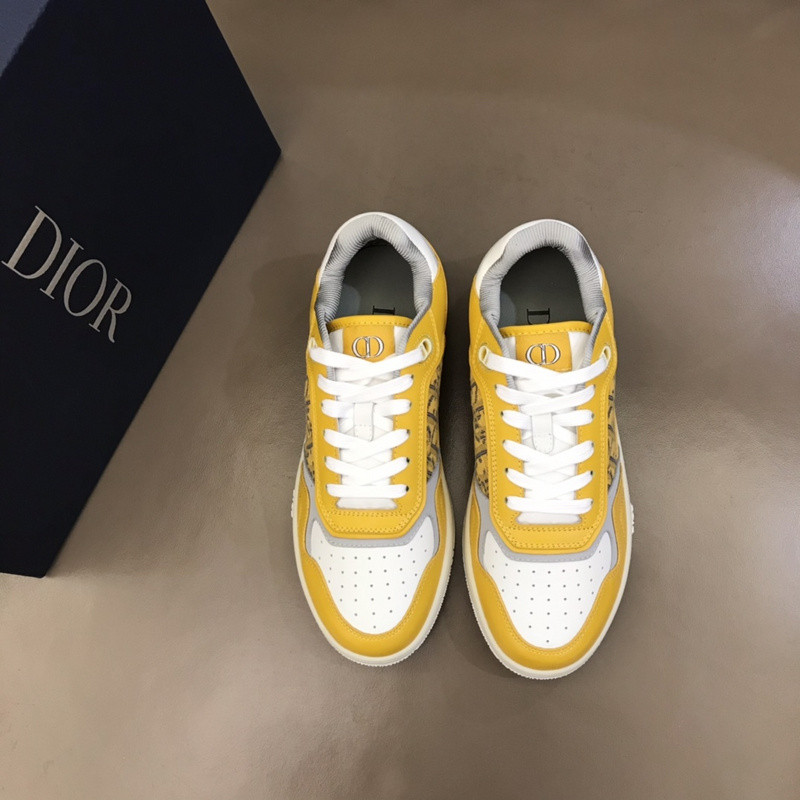 dio* sneaker