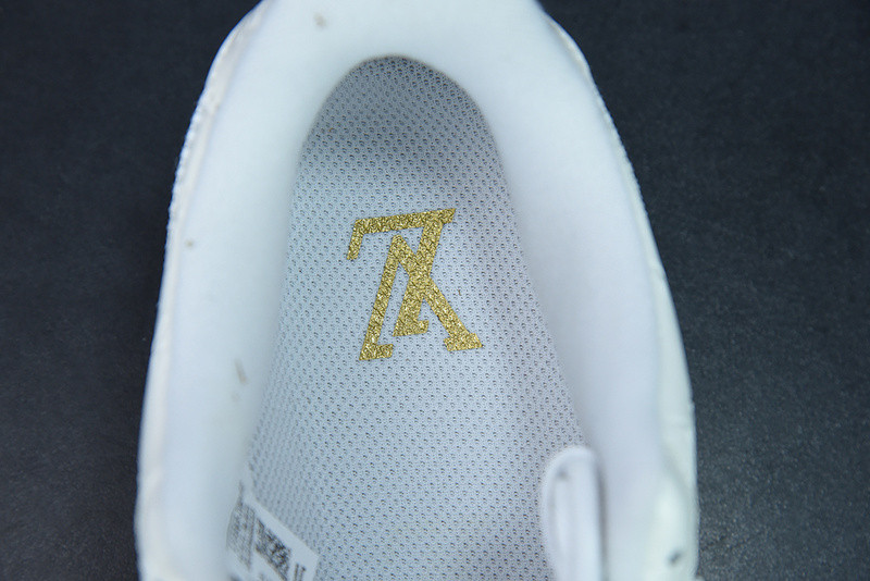 lvt x nike air force1