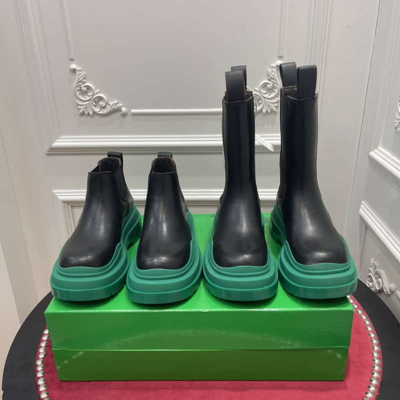 Bo*te*ga ve*ne*ta sneaker