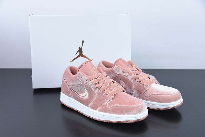 wmns air jordan 1 low se