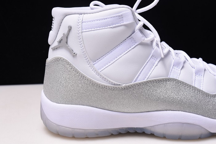 air jordan 11 wmns white metallic silver ar0715-100