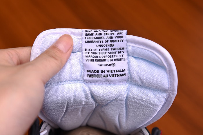 air jordan 1 satin black toe cd0461-016